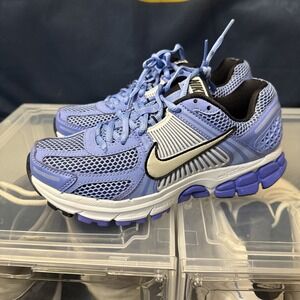 Nike Air Zoom Vomero 5 Royal Pulse FJ2028-400 Size 7 Women